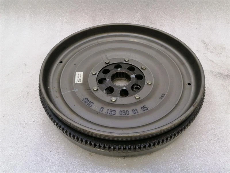 MERCEDES A45 AMG DCT DKG W176 Flywheel A1330300105 Schwungrad M133