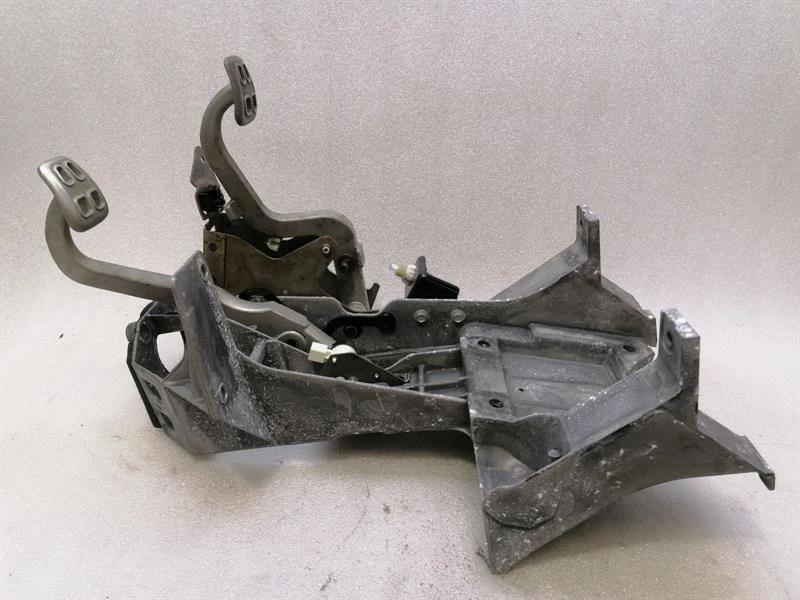 CHEVROLET CORVETTE C6 10354150 PEDAL,BRAKE CLUTCH KIT  PEDAL, BREMSKUPPLUNGSSATZ