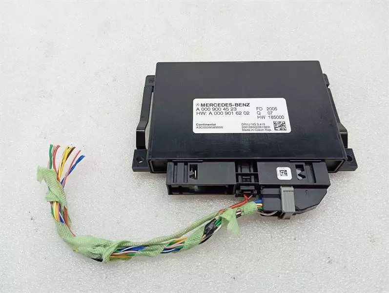 MERCEDES C Class W205 Electronic module A0009004523 Steuergerät