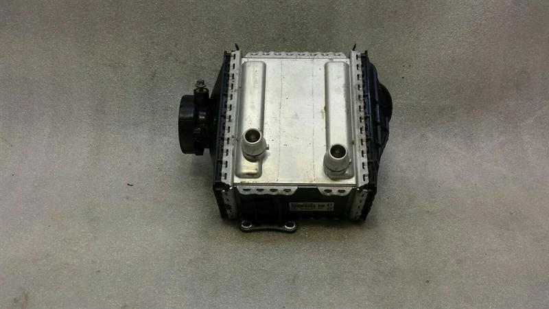 MERCEDES C Class W205 Intercooler A6510900314 Ladeluftkühler OM651