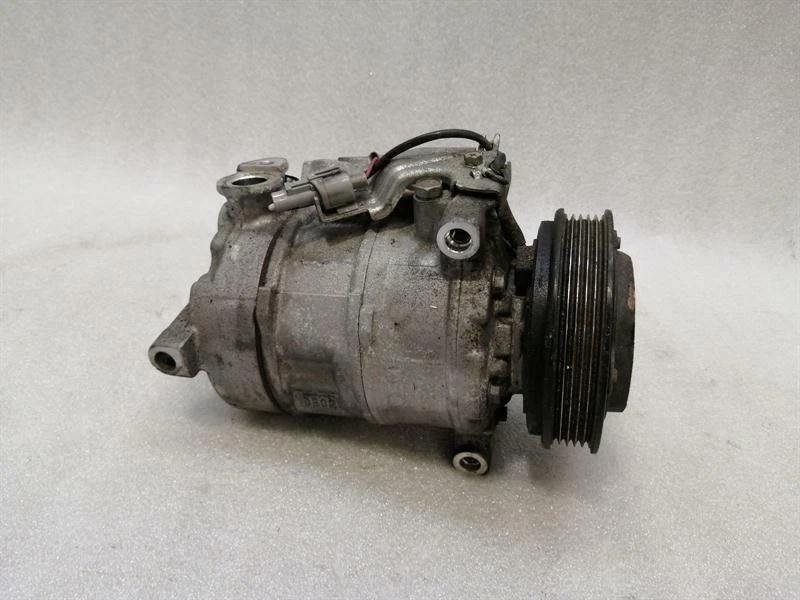 MERCEDES A Class W176 A/C Compressor A0008303502 Klimakompressor