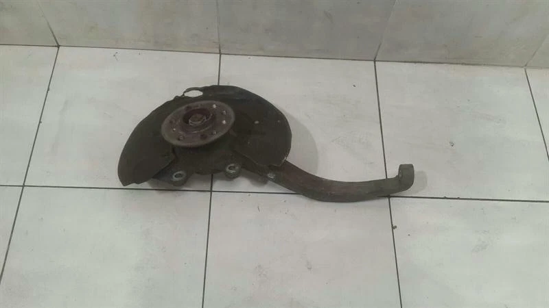MERCEDES R Class W251 Left Front Hub A2513301320 Radlagergehäuse Vorne LI