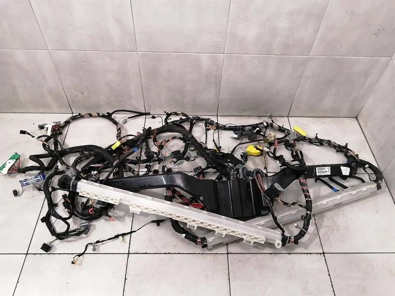 JEEP GRAND CHEROKEE WK2 MK4 6.4  Wiring Loom 68252060AC Kabelbaum MAIN BODY