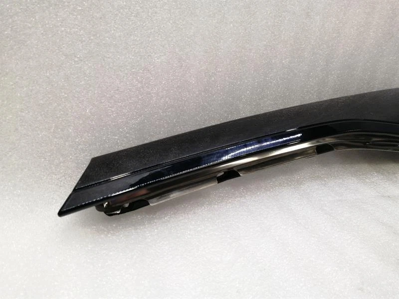 CHEVROLET CORVETTE C7 23163510 Right WINDSHIELD OUTER COVER Abdeckung Rechts - Image 3