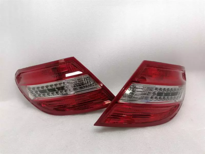MERCEDES C Class W204 Rear Light Set A2048202264 Rückleuchte Hinten Satz USA