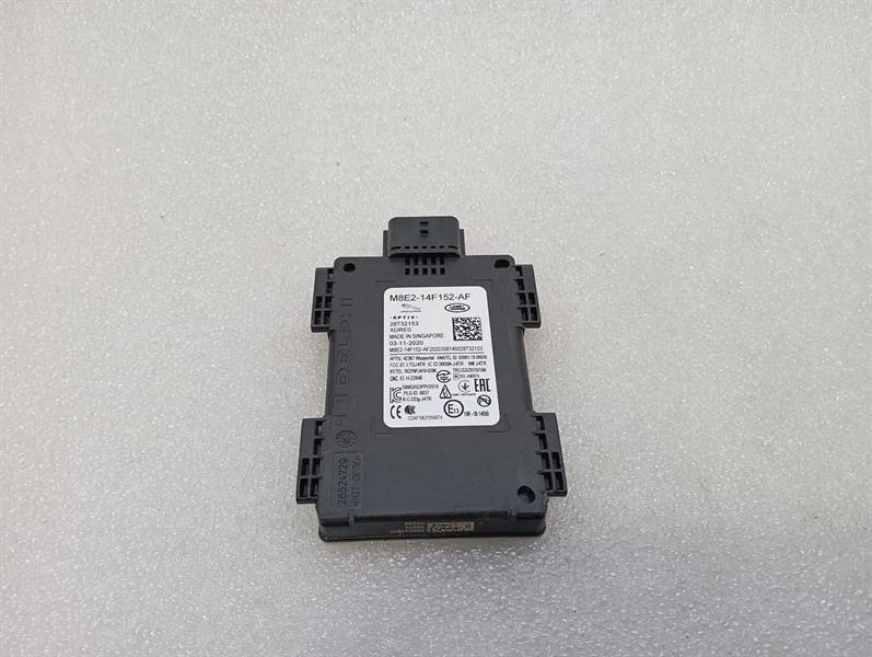 JAGUAR i-PACE X590 EV400 Radar Sensor M8E2-14F152-AF Radarsensor