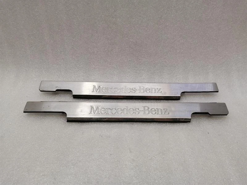 MERCEDES G-WAGEN W463 Rear Door Sill A4636867736 Hinten Tur Einstiegsleiste