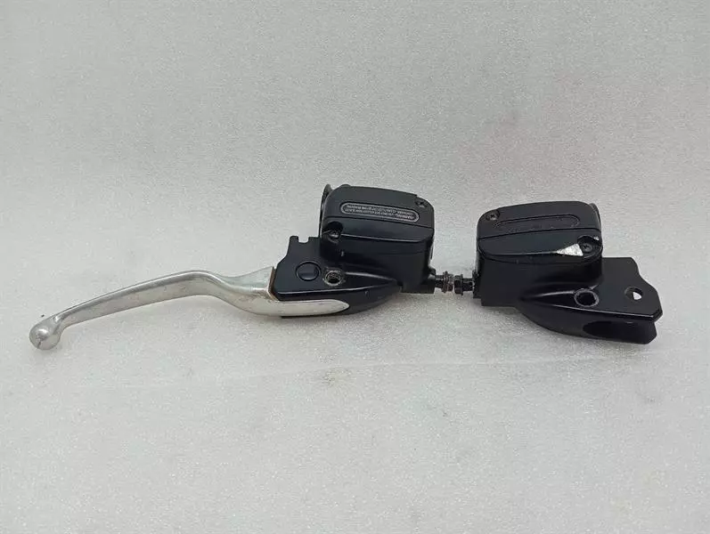HARLEY-DAVIDSON Clutch Brake Master Cylinder 36700056C Hauptbremszylinder