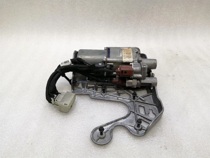 CHEVROLET CORVETTE C7 Oil Pump 23456939  Ölpumpe Ölzusatzpumpe DIFF