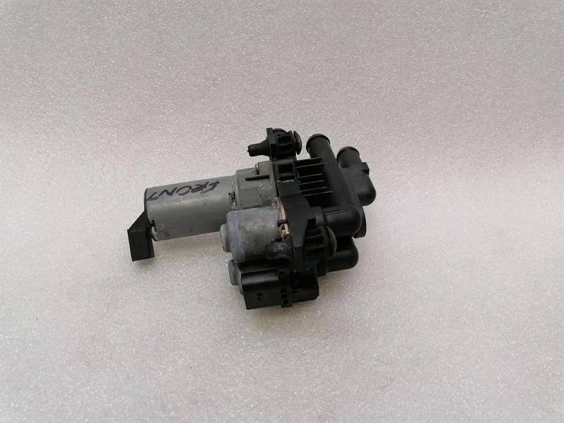 MERCEDES S-class W220 Heater valve A2208300084 Heizungsventil