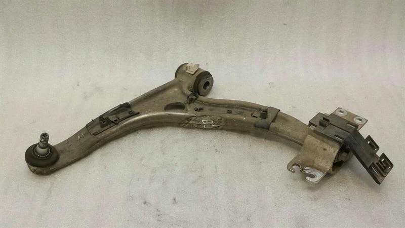 MERCEDES A Class W176 Left Front Wishbone A2463304700 Vorne Links Querlenker