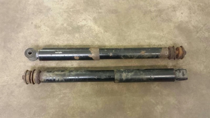 1994 MERCEDES G-WAGEN Stossdämpfer vorne  WA0053230100 Shock Absorber Front