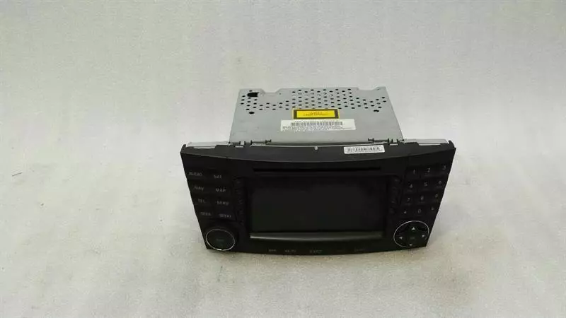 MERCEDES CLS W219 Navigation Monitor A2118203497 Sat Nav Display COMAND