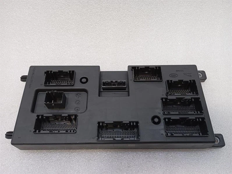 JAGUAR i-PACE X590 EV400 Electronic module L8B2-14F041-AF Steuergerät BODY BCM