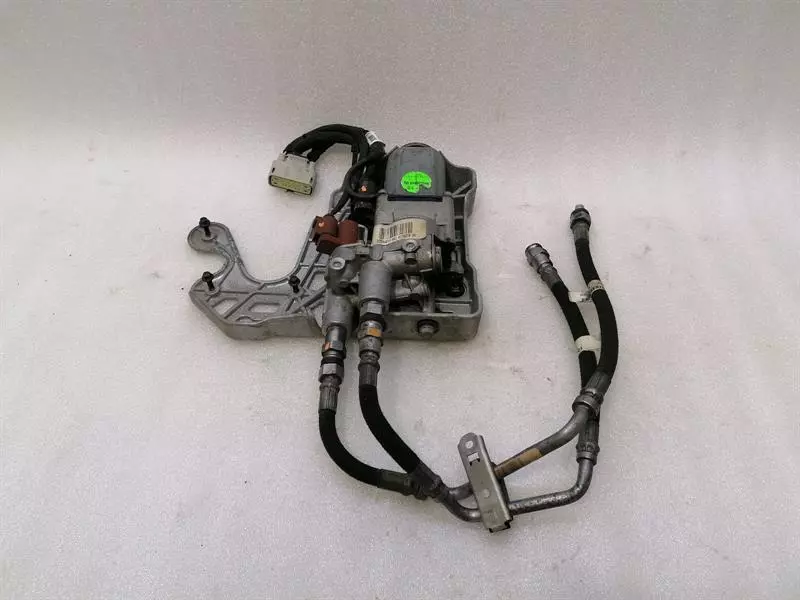 CHEVROLET CORVETTE C7 Oil Pump Diff 23386872 Ölpumpe Ölzusatzpumpe HINTERES DIFF - Image 2