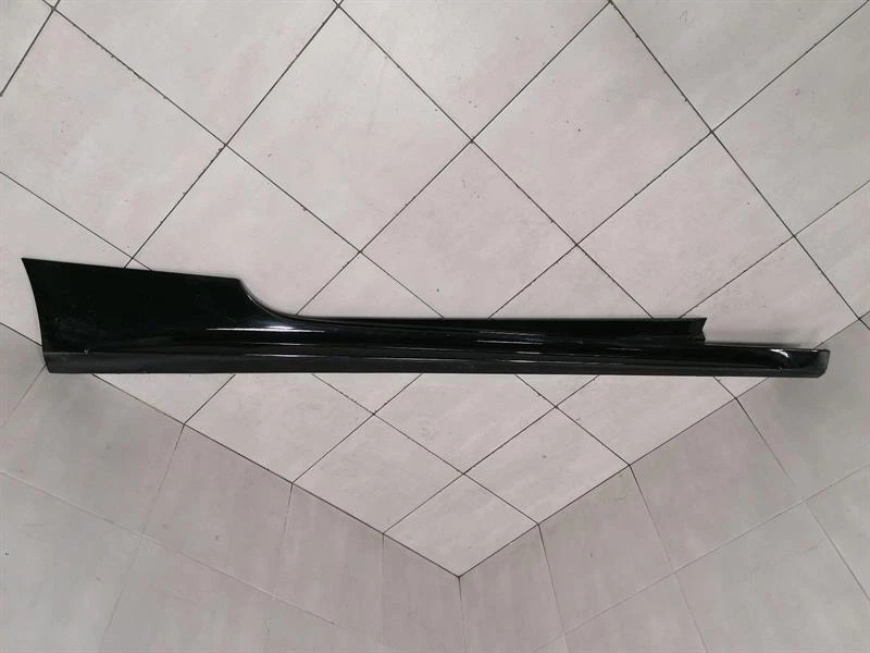 MERCEDES C W63 205 Side skirt A2056908200 Seitenschweller AMG RECHTS RIGHT