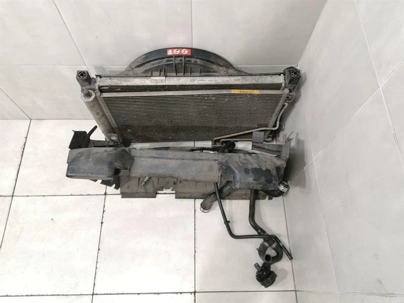 MERCEDES SLK280 R171 Radiator pack Set A2035004203 Kühlerpaket M272 V6