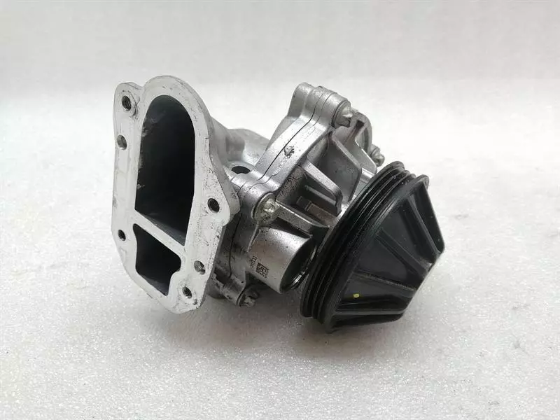 MERCEDES CLS C257 W257 Additional cooling pump A6542000600 Kühlmittelpumpe Pumpe