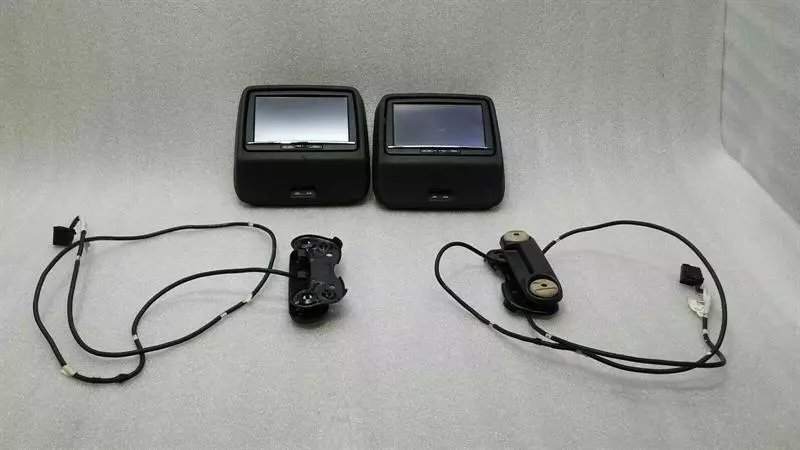 PORSCHE CAYENNE 958 92A Rear Multimedia Entertaiment System Bildshirm KIT SET