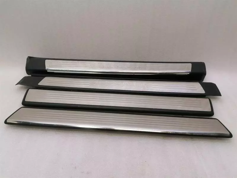 MERCEDES SL R231 Door Sill set A2316800335 Einstiegsleiste satz