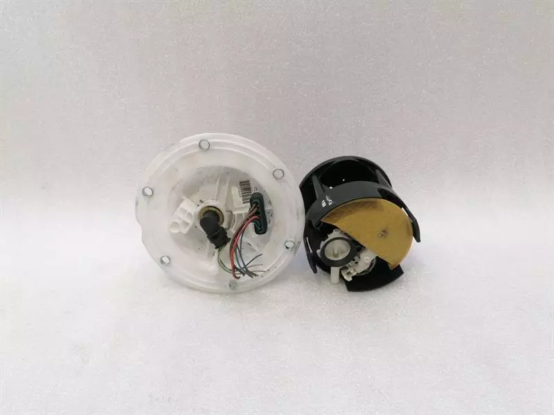 MERCEDES W221 Kraftstoffpumpe Elektrisch A2214706094 Fuel Pump Electric M275 V12