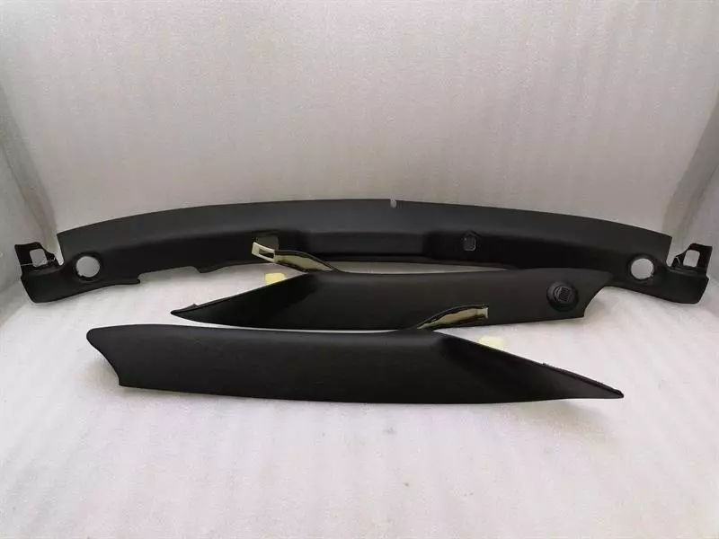 CHEVROLET CORVETTE C6 A Post cover set 15239504 A Saule verkleidung satz