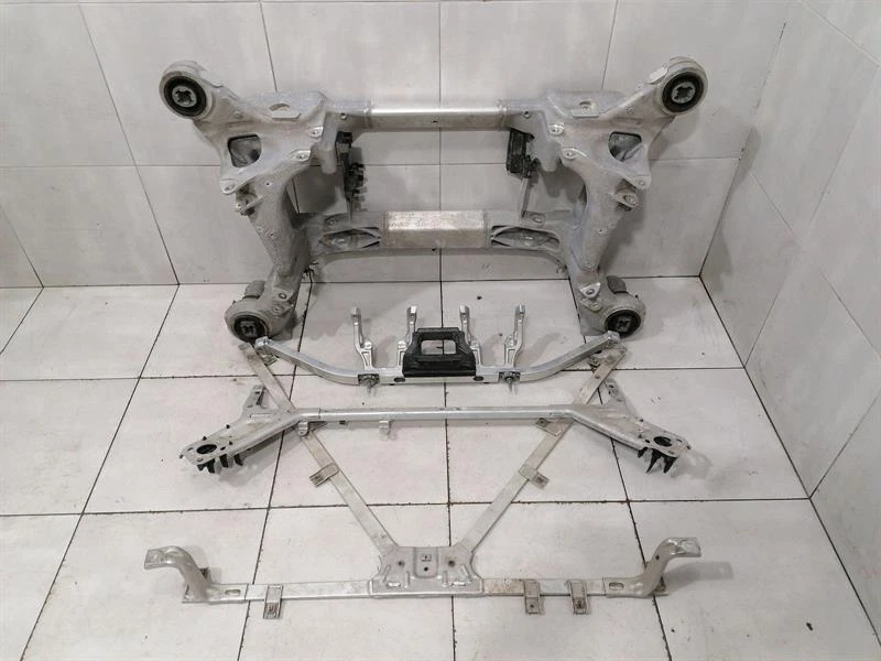 PORSCHE TAYCAN 9J Subframe Rear 9J1599030G Achsrahmen Hinterachse