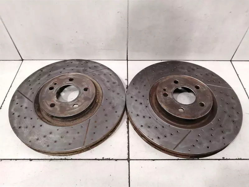 MERCEDES A Class W176 A45 AMG Front Brake Disc A1764210212 Bremsscheibe Vorne