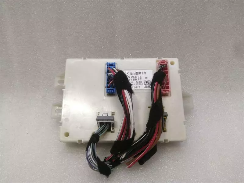 MERCEDES GLS X166 W166 Rear SAM Module A1669008117 Steuergerät Hinten