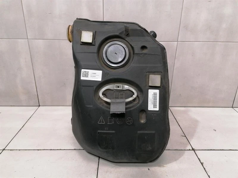 CHEVROLET CORVETTE C7 Fuel Tank 84095569 Kraftstofftank Left Links