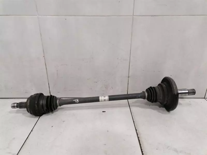 MERCEDES C W205 Left Rear Drive Shaft A2053500309 Antriebswelle Hinten Links