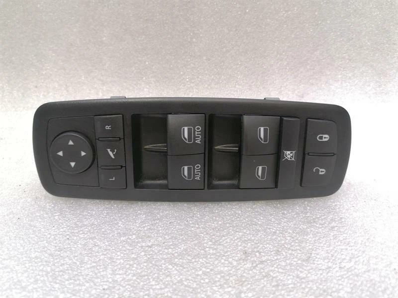 JEEP GRAND CHEROKEE WK2 MK4 Main Window Switch 68289803AB Fensterheberschalter
