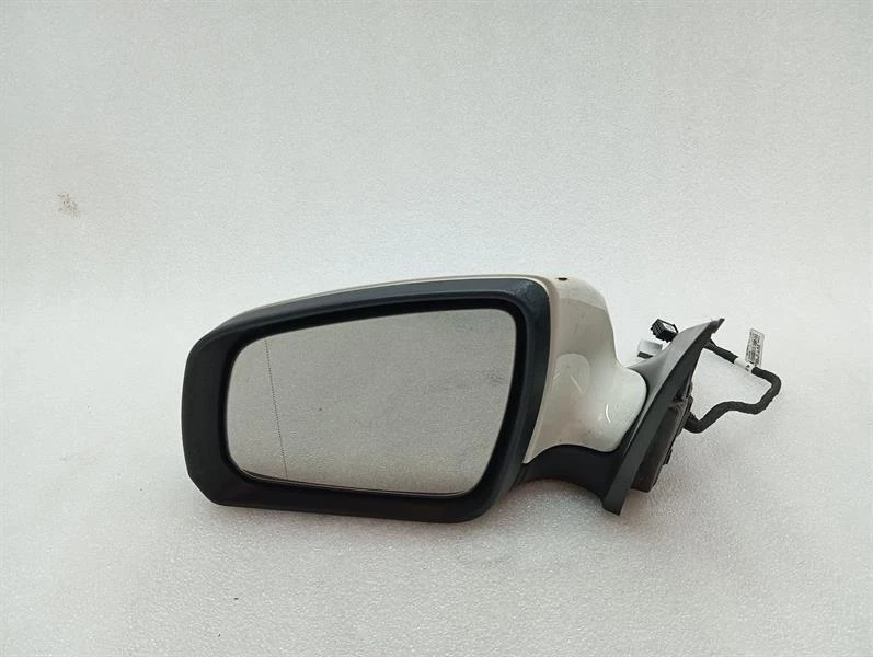 MERCEDES C Class W204 Left Door Mirror RHD A2048100376 DEFECT Rechtslenker