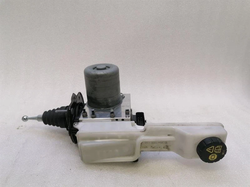 JAGUAR i-PACE X590 EV400 Brake Servo M9D3-2D522-AJ Bremskraftverstärker