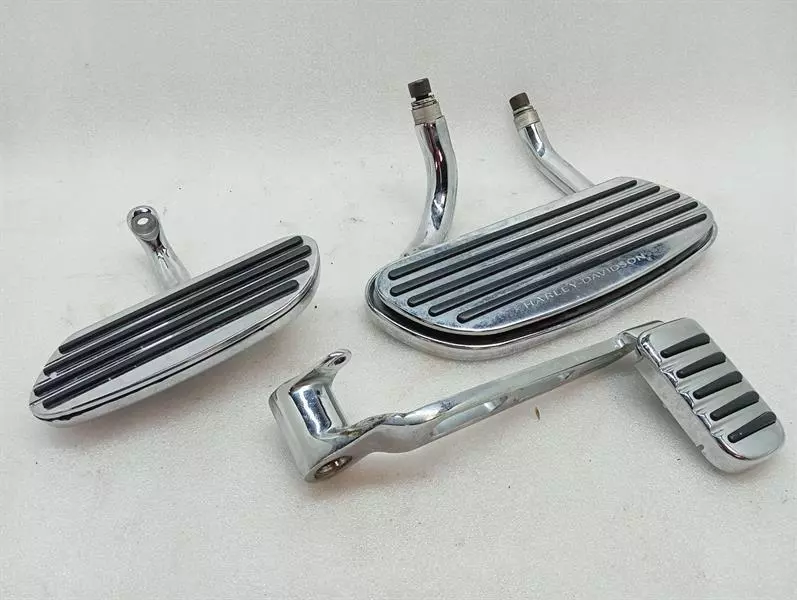 HARLEY-DAVIDSON CVO FOOTBOARD STEALTH 50683-04 Fußstütze 47373-04 RIGHT