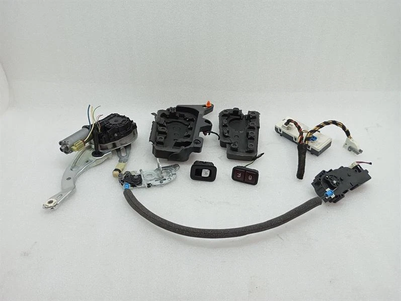 MERCEDES C Class W205 Boot lock A2058200042 Heckklappe Schloss ELECTRIC SET