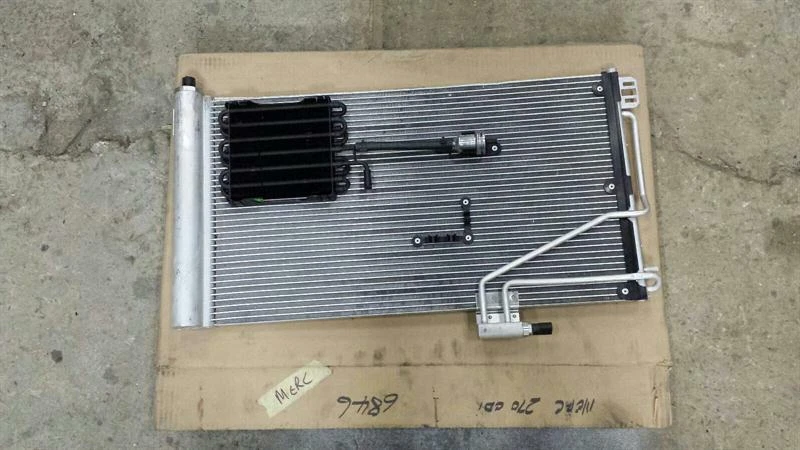 MERCEDES C Class W203 A/C Radiator A2035001354 Klimakühler W209
