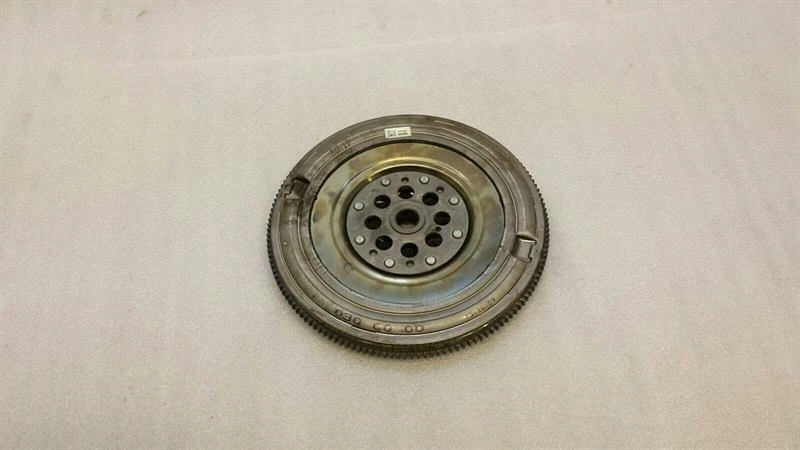 MERCEDES C Class W205 Flywheel A2740300000 ANLASSERKRANZ ZAHNKRANZ M274
