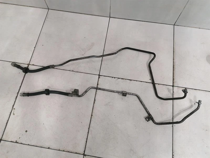 MERCEDES C Class W204 C63 AMG Gearbox Oil Pipes A2042702696 Getriebeölleitung