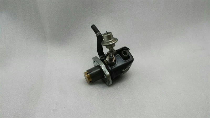 LEXUS ISF II IS Kraftstoffpumpe 23100-39636 High Pressure Fuel Pump 5.0i 2URGSE