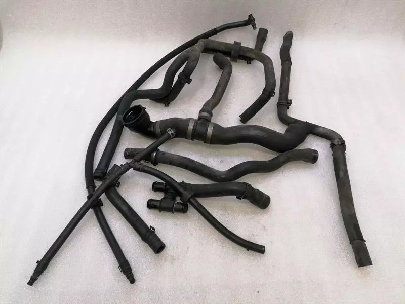MERCEDES SL55 AMG R230 Cooling Pipe set A2305012682 Kühlwasserschlauch satz