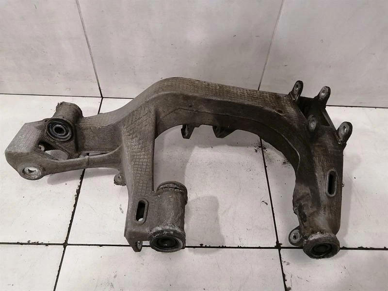 PORSCHE 911 997 Subframe Rear Left 99733115103 Achsrahmen Hinterachse Li