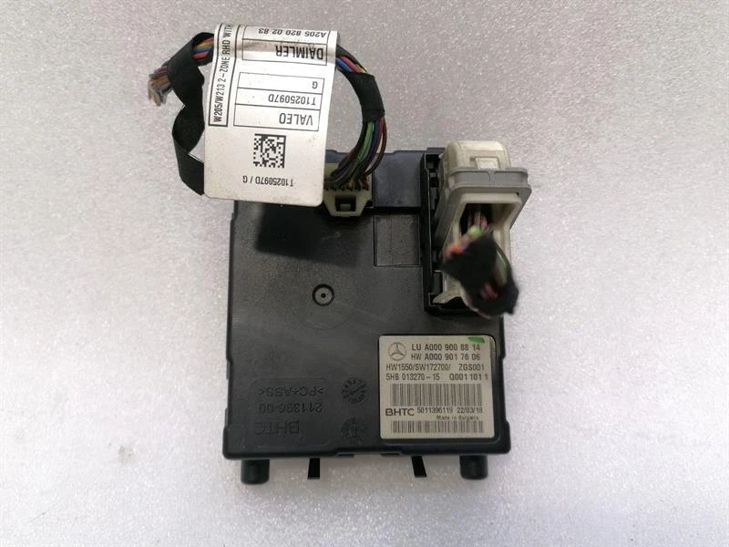 MERCEDES E Class W238 Air Conditioning module A0009008814 Steuergerät