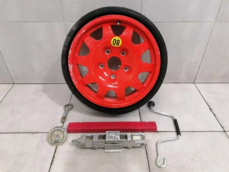 PORSCHE 911 996 SAVER KIT 99636215001 SPARE WHEEL 5,5X16 TURBO Wagenheber SET