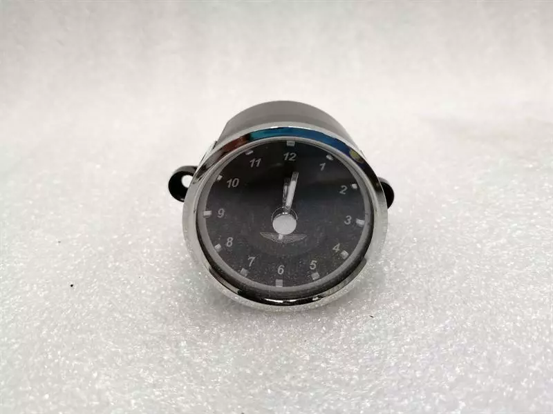 ASTON MARTIN VANTAGE V12 VANTAGEV12 UHR Analog DASHBOARD CLOCK