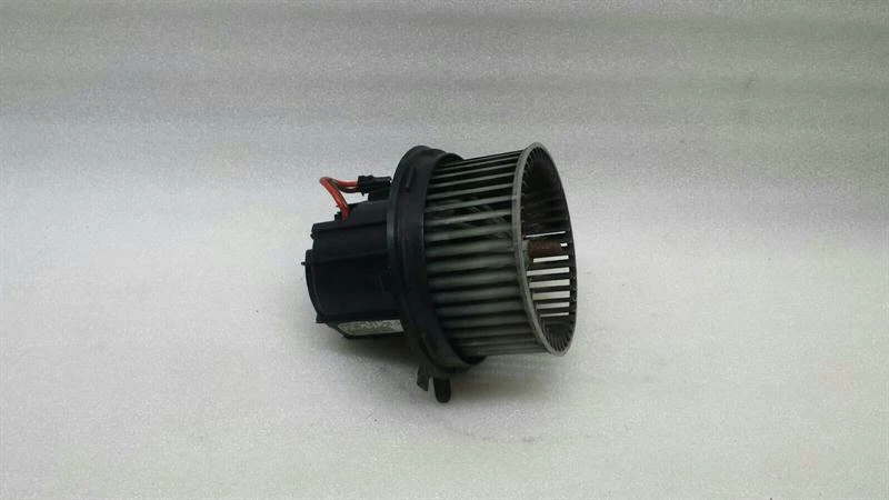 MERCEDES C Class W204 RHD Heater Blower A2048200908 Rechtslenker