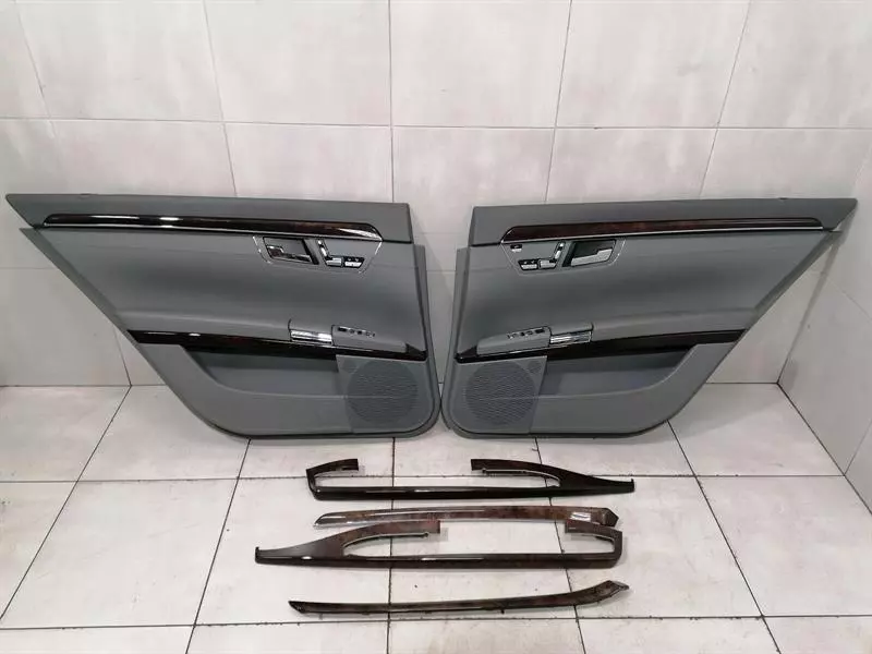 MERCEDES W221 Door card Rear A2217201548 Türverkleidung Hinten Satz DESIGNO V12
