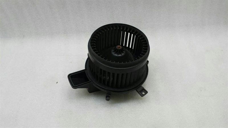 JEEP CHEROKEE Heater Blower 68079477AB Motor Heizungsgebläse 2013 SRT8