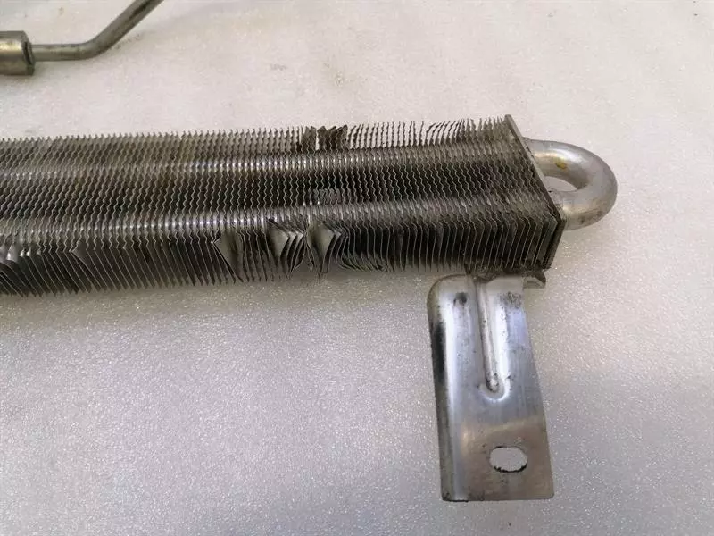 CHEVROLET CORVETTE C6 Power steering radiator 26097526 Servoölkühler - Image 3