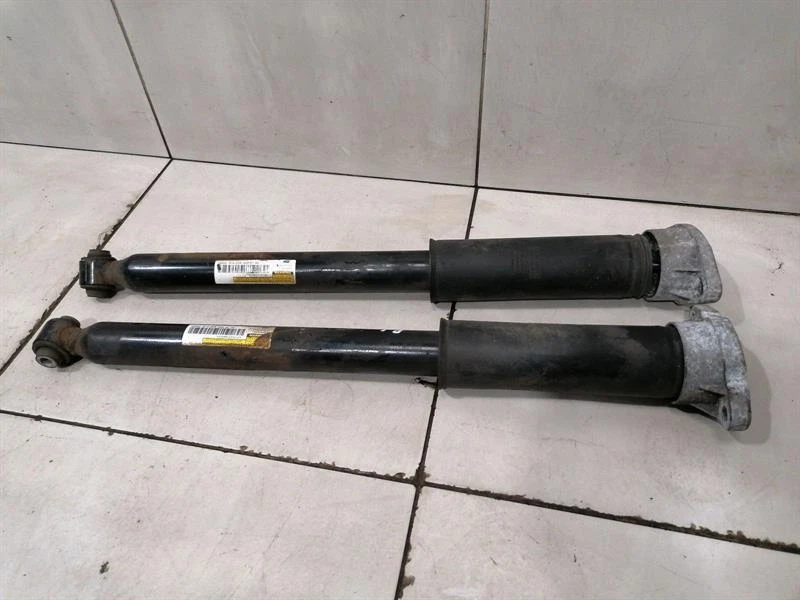 MERCEDES C Class W205 Shock Absorber Rear SET A2053208730 Stossdämpfer Hinten